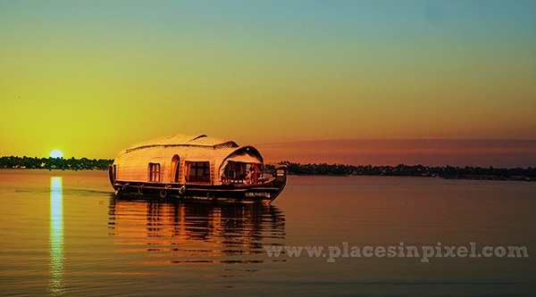 alleppey boathouse